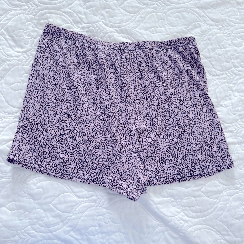 BCBGMaxAzria Pink Black Leopard Elastic Waistband Pajama Lounge Short Medium EUC - Picture 2 of 8